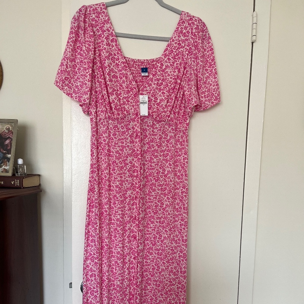 Old Navy Waist Defined Pink Floral Midi Dress, Med.